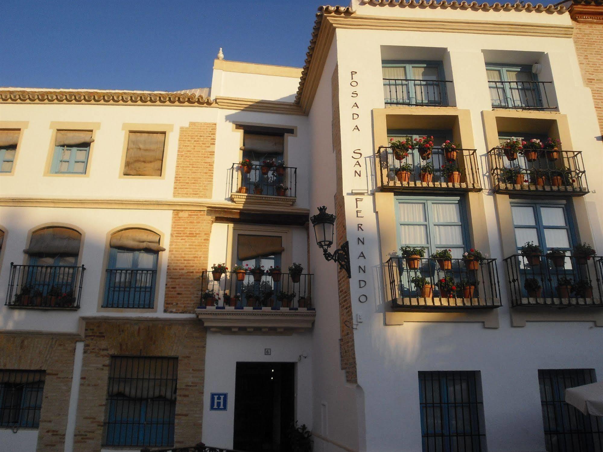 Hospedium Posada San Fernando Carmona  Exterior photo