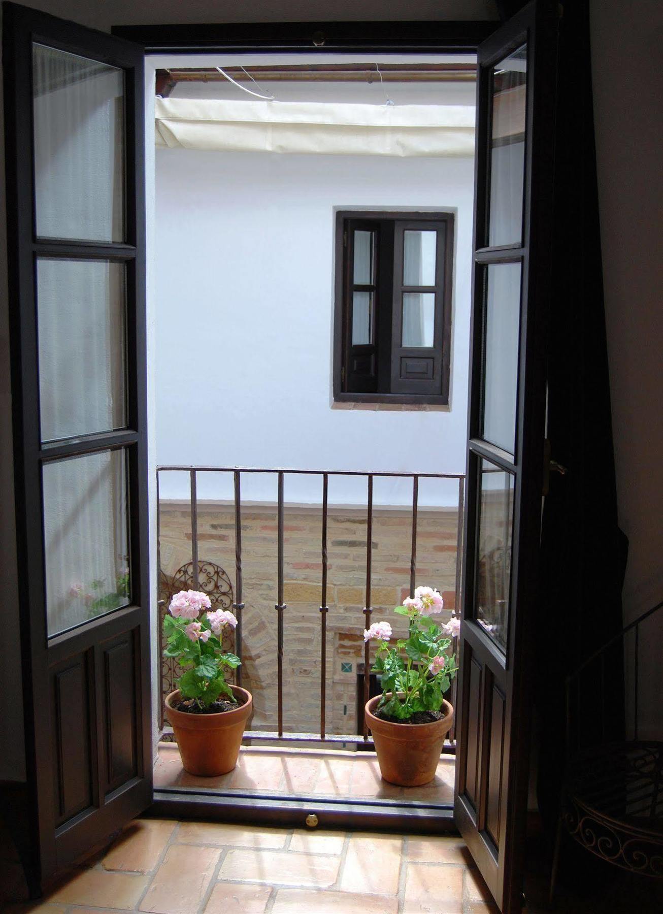 Hospedium Posada San Fernando Carmona  Exterior photo